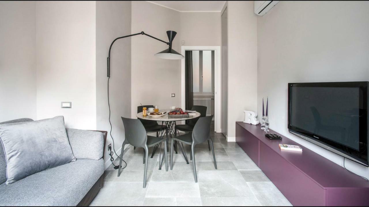 Moma Roma Apartment ภายนอก รูปภาพ