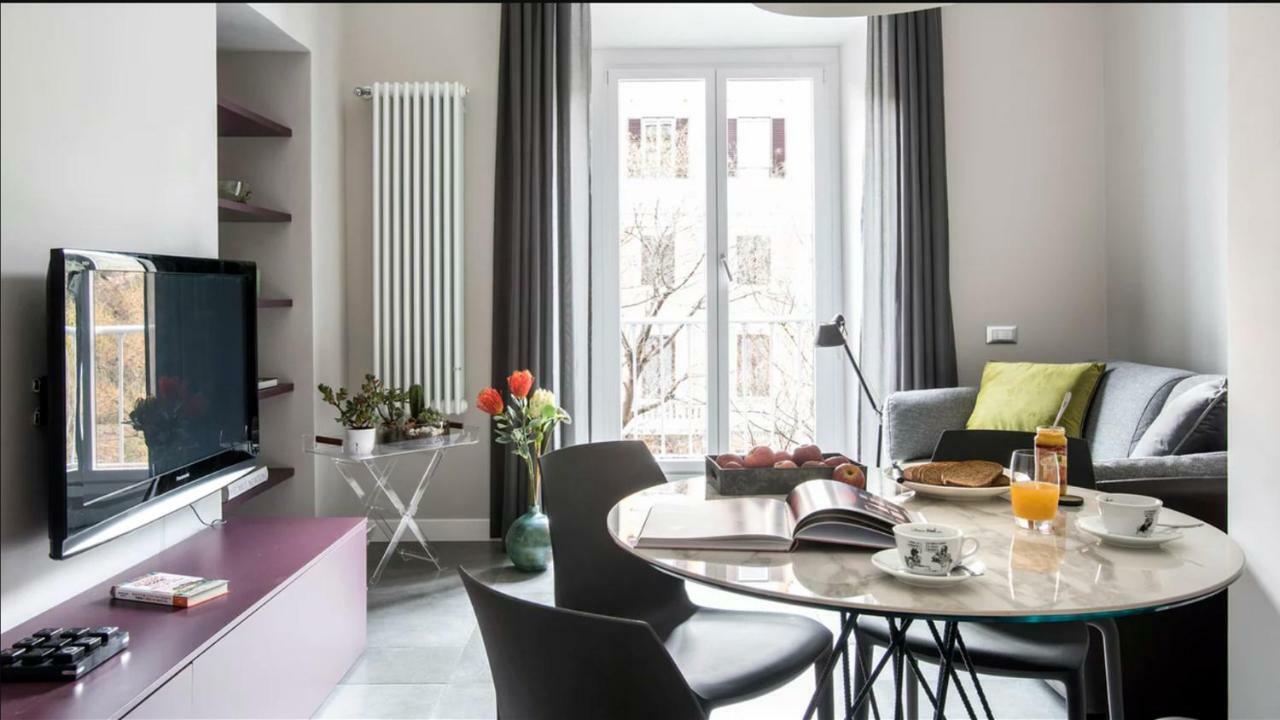 Moma Roma Apartment ภายนอก รูปภาพ